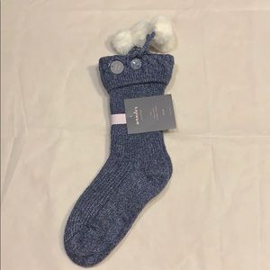 Wander cable cuff slipper socks